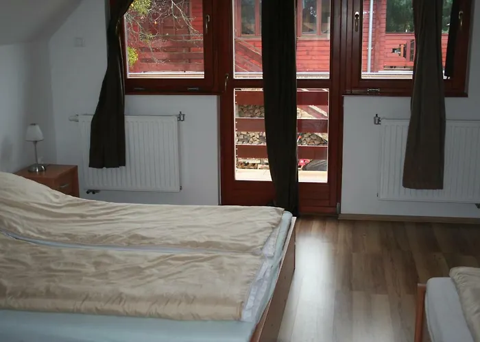 Treasure Deluxe House Μίσκολτς