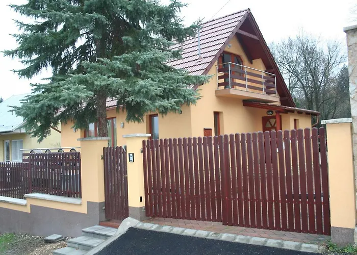 Treasure Deluxe House Διαμέρισμα Μίσκολτς